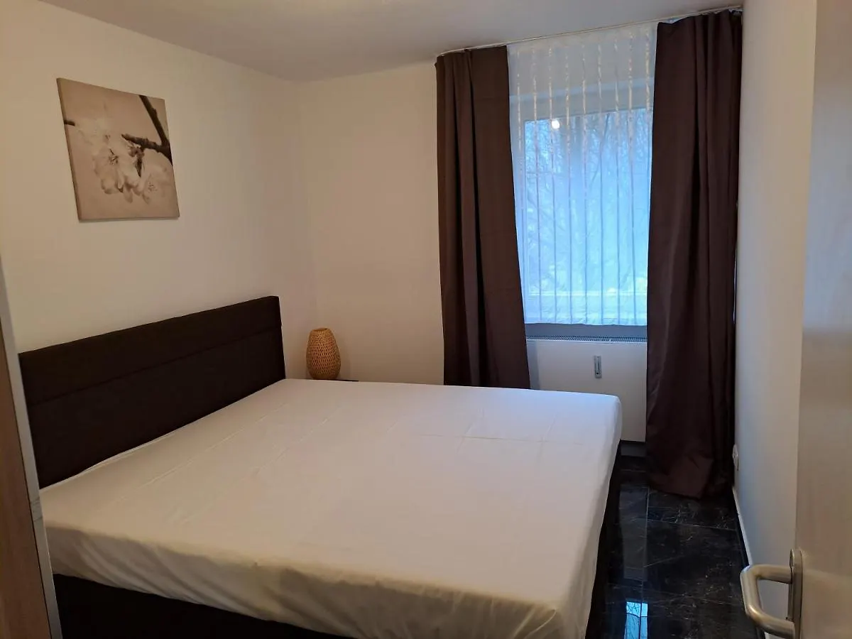 Beautiful Apartment Near Olympiapark Münih 0*,  Almanya